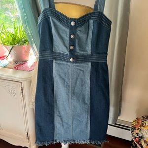 Venus Jean dress size 10